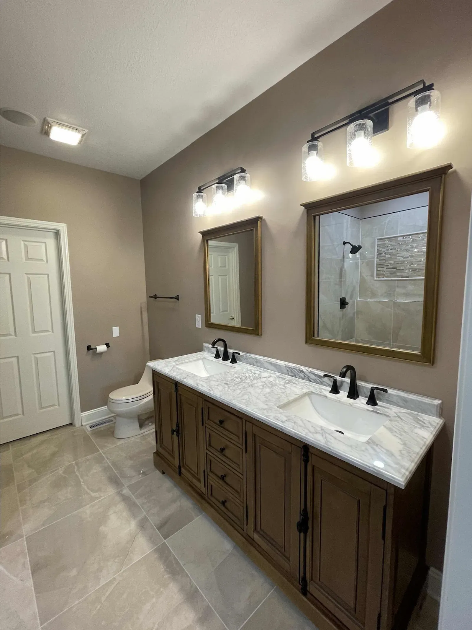 Double vanity in the remodeled bathroom