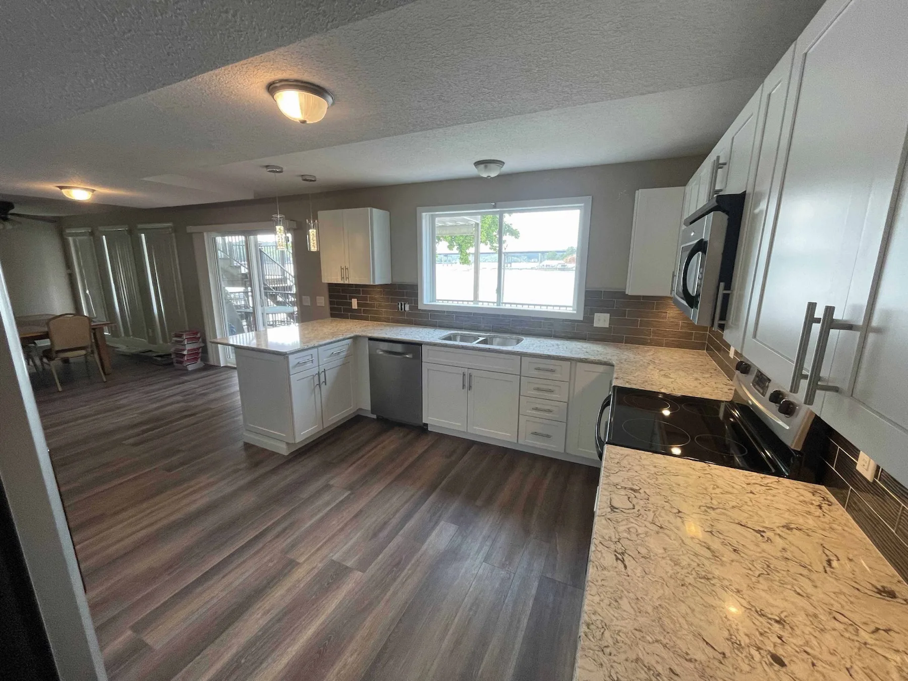 Modern white kitchen countertops